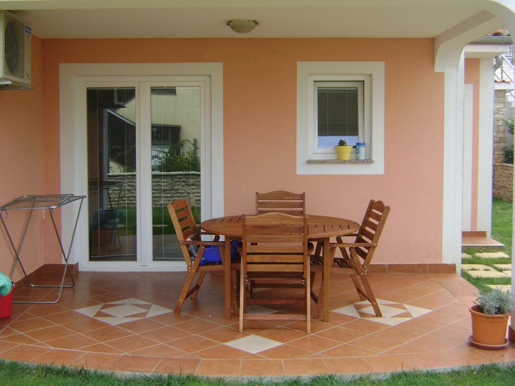 Apartments Krajacic マリンスカ 部屋 写真